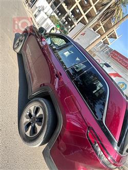 جیپ گراند شیرۆکی